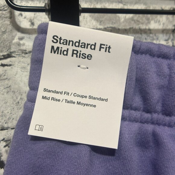 NWT Nike Women's Sportswear Club Fleece Mid Rise 3” Shorts Size Small - Picture 13 of 15